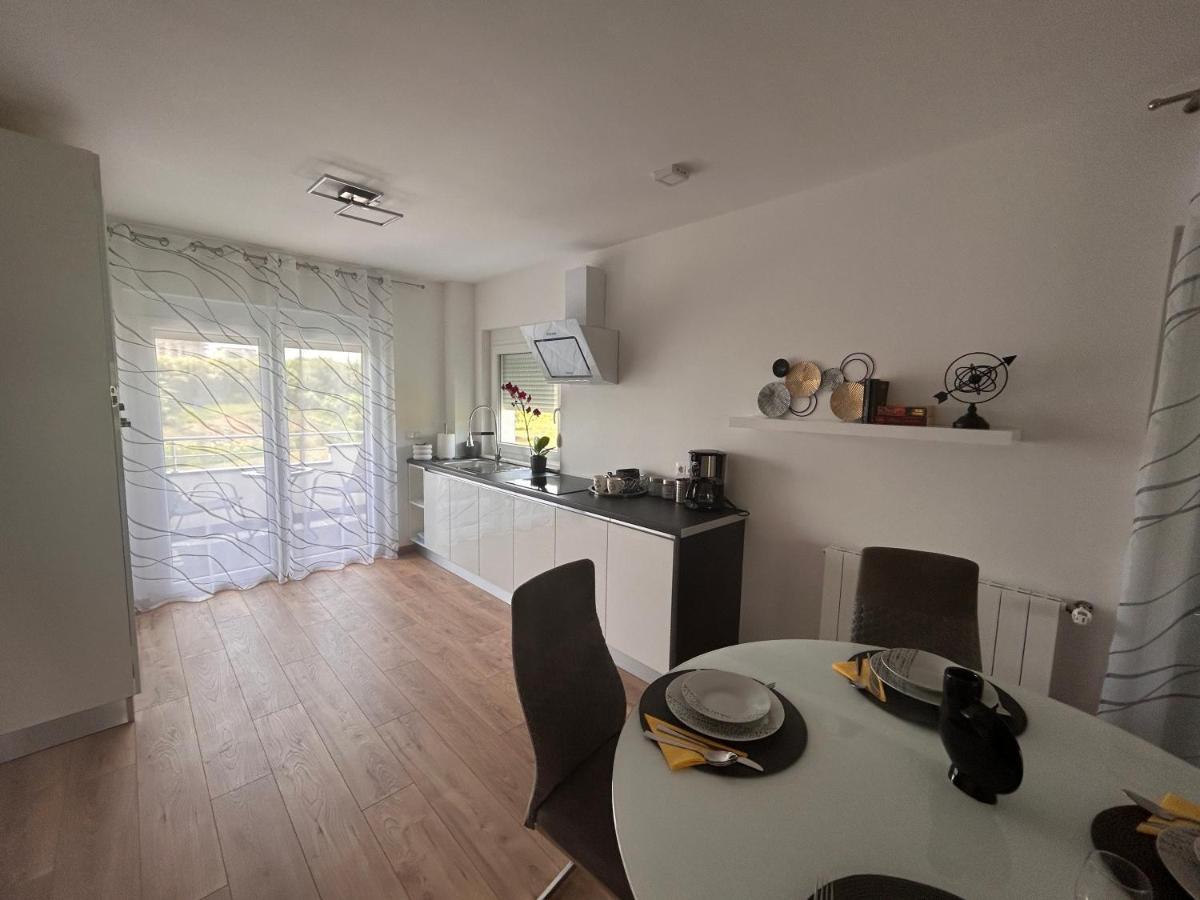 Apartmani Ana&Vesna كارلوفاتش المظهر الخارجي الصورة
