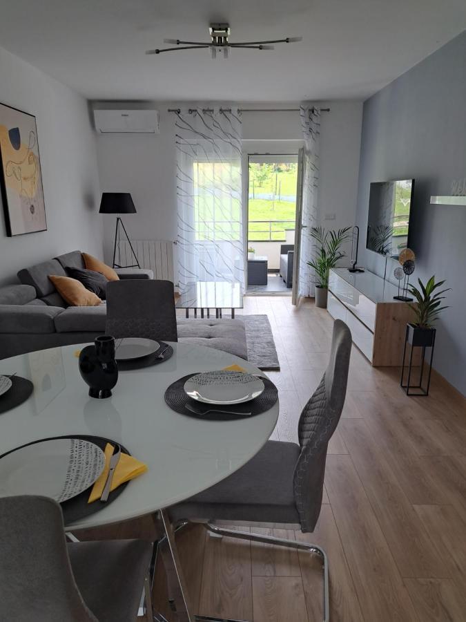 Apartmani Ana&Vesna كارلوفاتش المظهر الخارجي الصورة