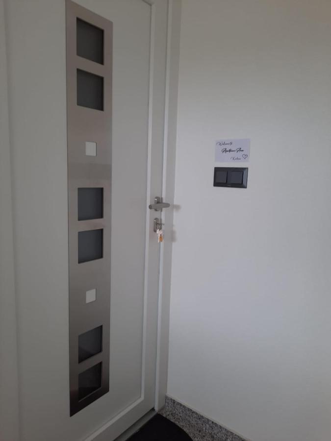 Apartmani Ana&Vesna كارلوفاتش المظهر الخارجي الصورة