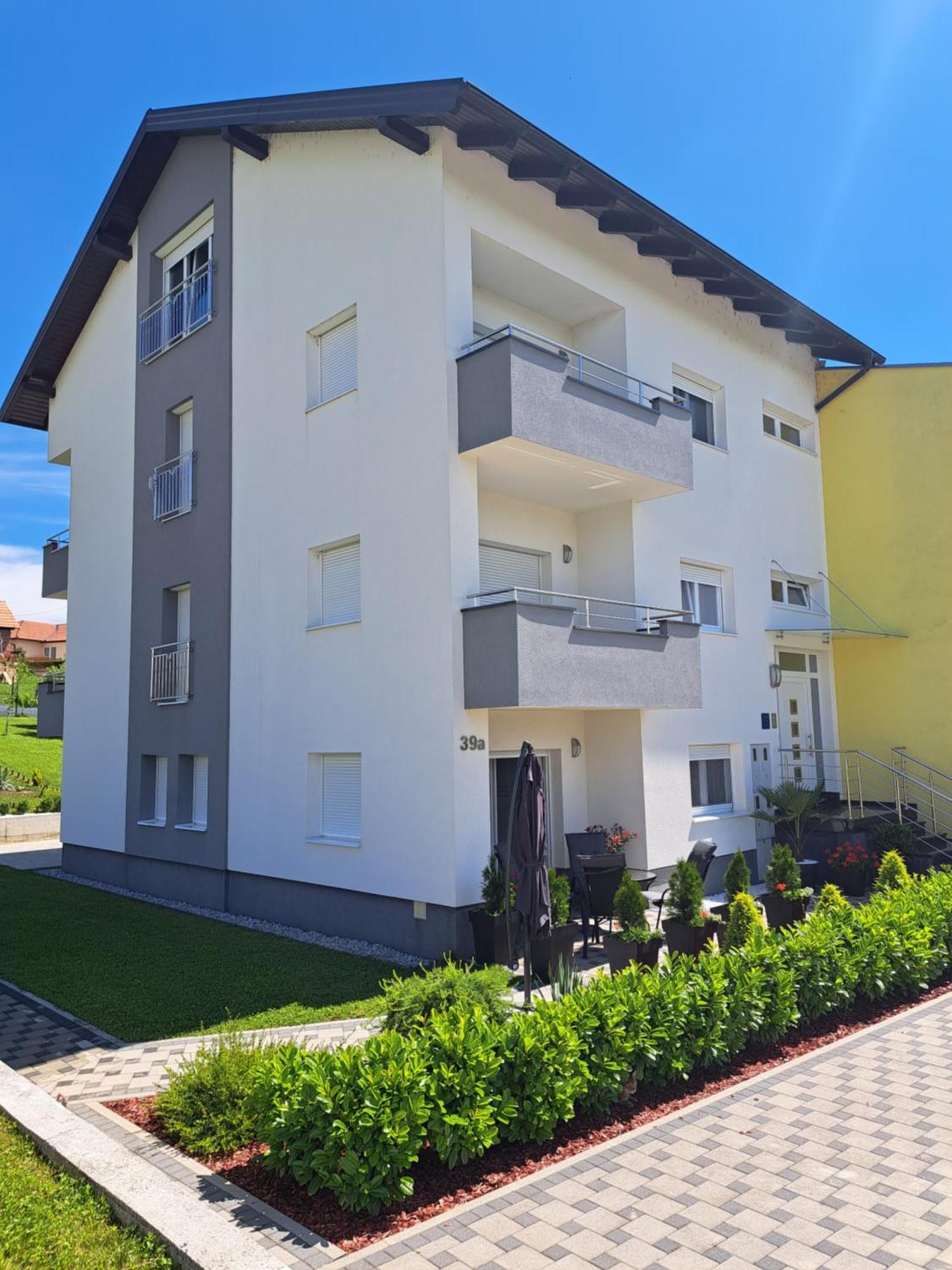 Apartmani Ana&Vesna كارلوفاتش المظهر الخارجي الصورة